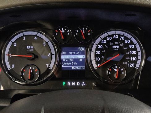 Used 2012 RAM 1500 Express RWD image 23
