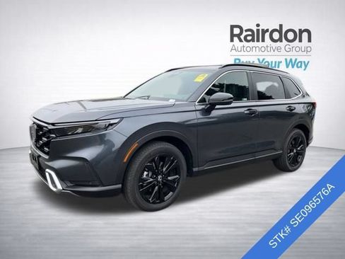 Used 2025 Honda CR-V Sport Touring image 3