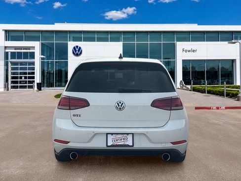 Used 2020 Volkswagen GTI Autobahn FWD image 6