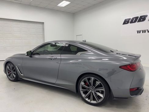 Used 2018 INFINITI Q60 Red Sport 400 w/ Sensory Package 3.0T Sport image 7