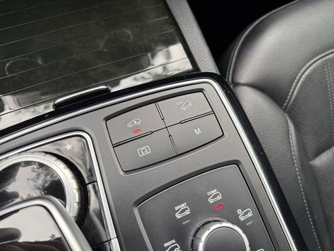 Used 2018 Mercedes-Benz GLS 450 4MATIC image 24