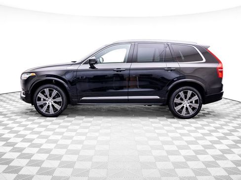 Used 2024 Volvo XC90 T8 Ultimate w/ Protection Package Premier AWD/4WD image 2