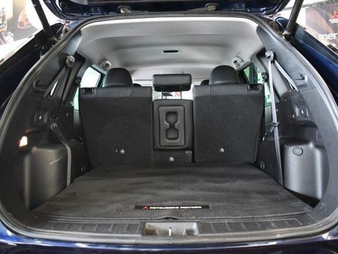 Used 2023 Mitsubishi Outlander SE AWD/4WD image 18