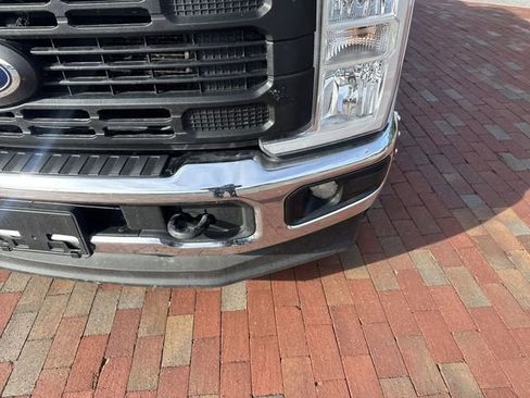 Used 2024 Ford F350 XL w/ XL Chrome Package image 24