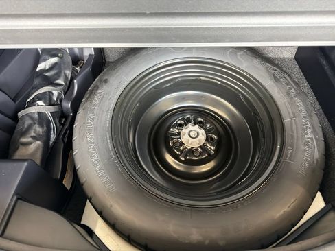 Used 2017 Toyota RAV4 LE w/ All Weather Liner Package FWD image 20