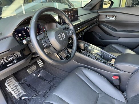Used 2024 Honda Accord Sport image 30