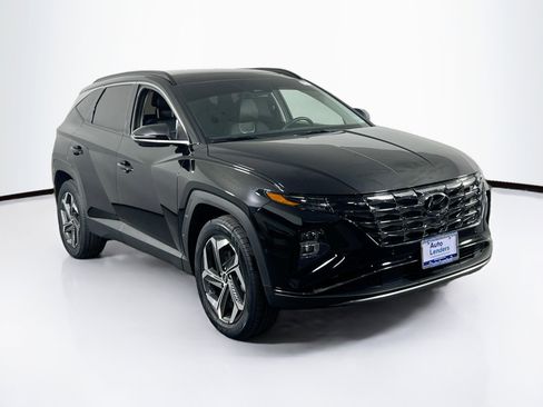 Used 2023 Hyundai Tucson Limited w/ Cargo Package image 3
