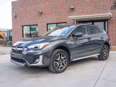 Used 2020 Subaru Crosstrek Hybrid w/ Moonroof Package w/Navigation image 1