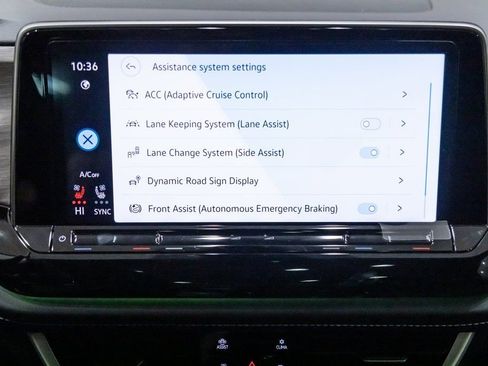 New 2026 Volkswagen Atlas SEL AWD/4WD image 22