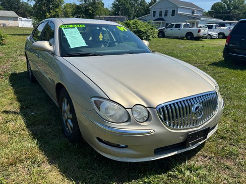 Used 2009 Buick LaCrosse CXL FWD image 3