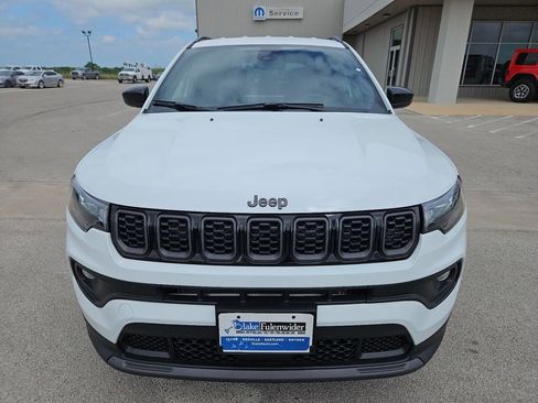New 2026 Jeep Compass Latitude AWD/4WD image 12