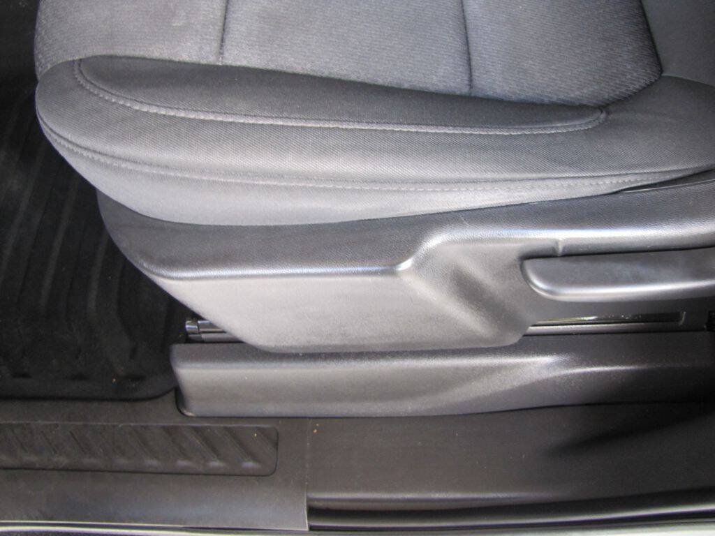 Used 2021 GMC Sierra 2500 4x4 Crew Cab w/ Convenience Package image 14
