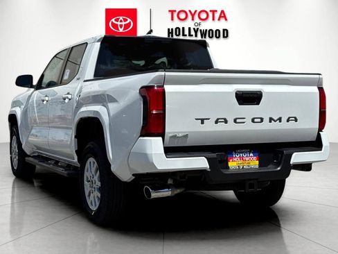 New 2026 Toyota Tacoma SR5 AWD/4WD image 6