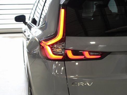 Used 2023 Honda CR-V EX-L image 41