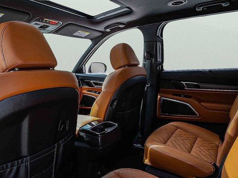 Used 2025 Kia Telluride SX X-Line image 24