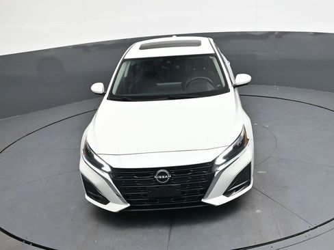 Used 2023 Nissan Altima 2.5 SL image 36