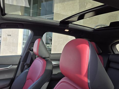 Certified 2025 INFINITI QX50 Sport image 6