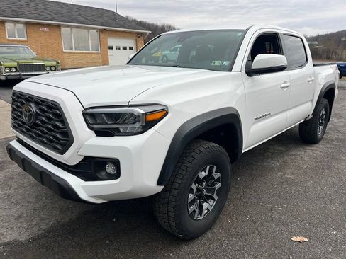 Used 2022 Toyota Tacoma 4x4 Double Cab image 7