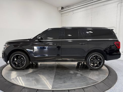 Used 2024 Ford Expedition Max Limited image 4