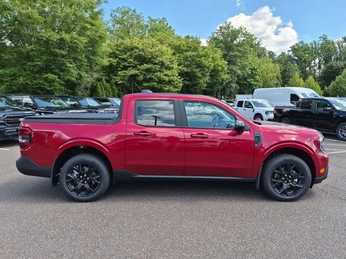 New 2026 Ford Maverick Lariat w/ Black Appearance Package AWD/4WD image 5