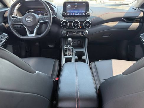 Used 2025 Nissan Sentra SR w/ SR Premium Package FWD image 13