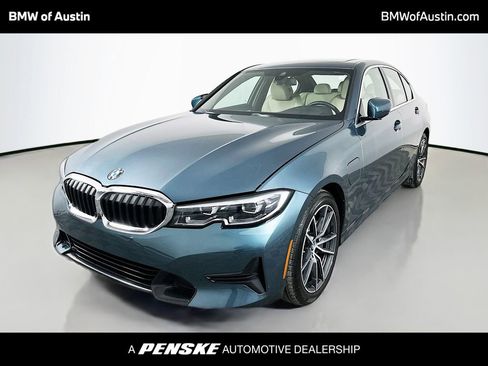 Used 2021 BMW 330e w/ Convenience Package image 1