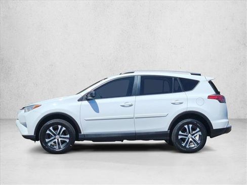Used 2017 Toyota RAV4 LE w/ Carpet Mat Package FWD image 5