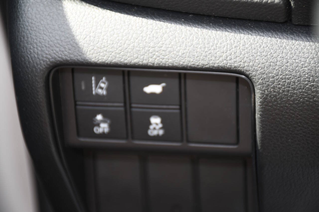 Used 2017 Honda CR-V EX-L image 29