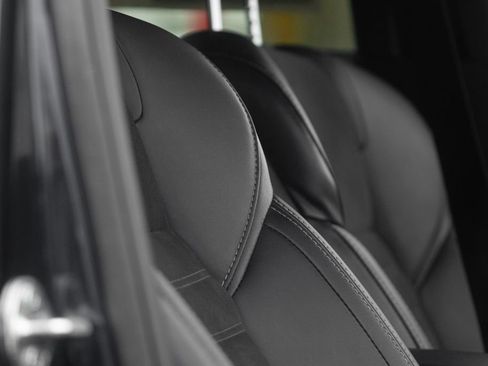 Used 2024 Mitsubishi Outlander SE Black Edition image 54