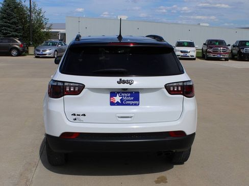 Used 2022 Jeep Compass Latitude w/ Convenience Group AWD/4WD image 6