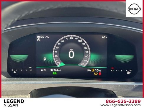 Used 2022 Volkswagen Tiguan SE R-Line image 23