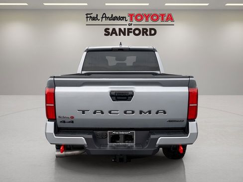 New 2025 Toyota Tacoma TRD Off-Road image 5