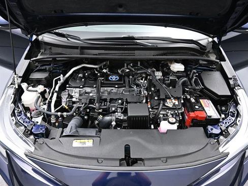 Certified 2024 Toyota Corolla XLE image 20
