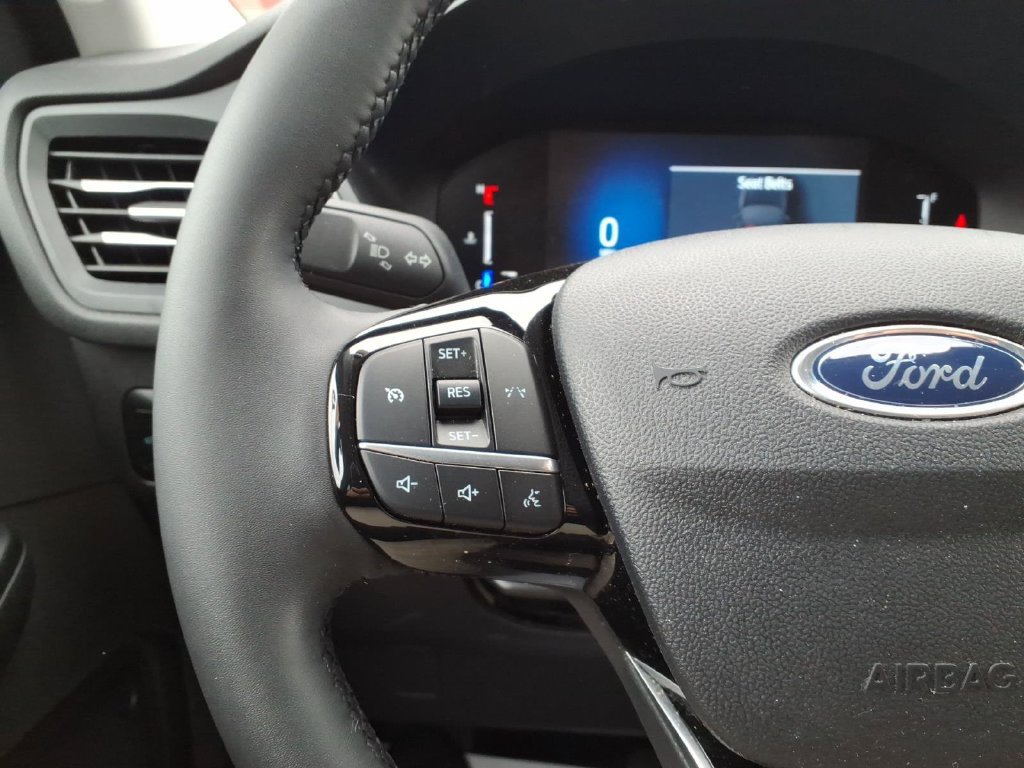 Certified 2023 Ford Escape Active AWD/4WD image 15