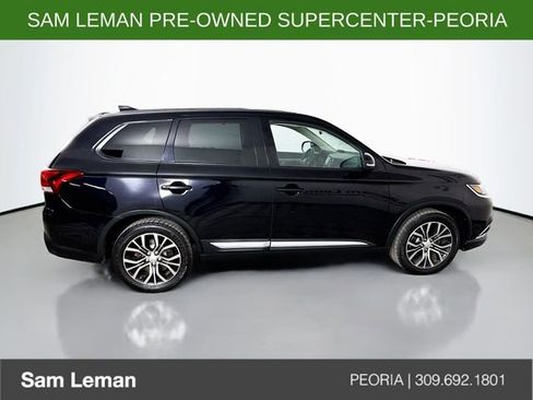 Used 2017 Mitsubishi Outlander SE image 8