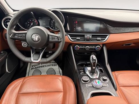 Used 2020 Alfa Romeo Giulia AWD w/ Cold Weather Package image 10