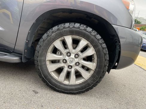 Used 2014 Toyota Sequoia Limited AWD/4WD image 11