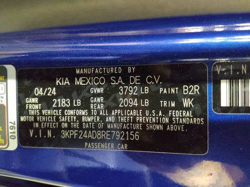 Used 2024 Kia Forte LXS FWD image 33