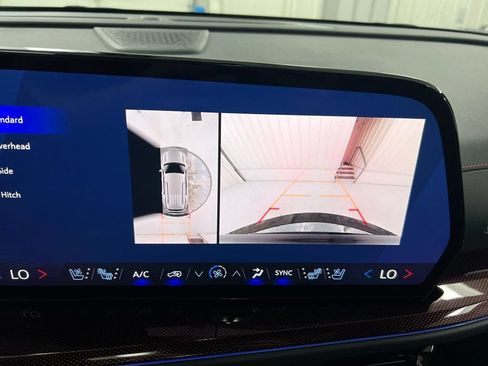 Used 2026 Chevrolet Traverse RS w/ LPO, Floor Liner Package AWD/4WD image 16