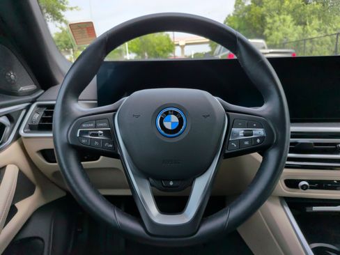 Used 2023 BMW i4 eDrive35 w/ Premium Package RWD image 24
