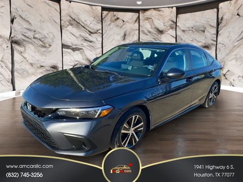 Used 2023 Honda Civic LX image 1