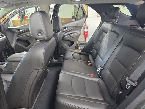 Used 2019 Chevrolet Equinox Premier AWD/4WD image 13