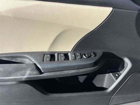 Used 2021 Honda Civic LX image 15