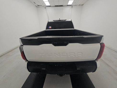 Used 2022 Toyota Tundra SR5 RWD image 3
