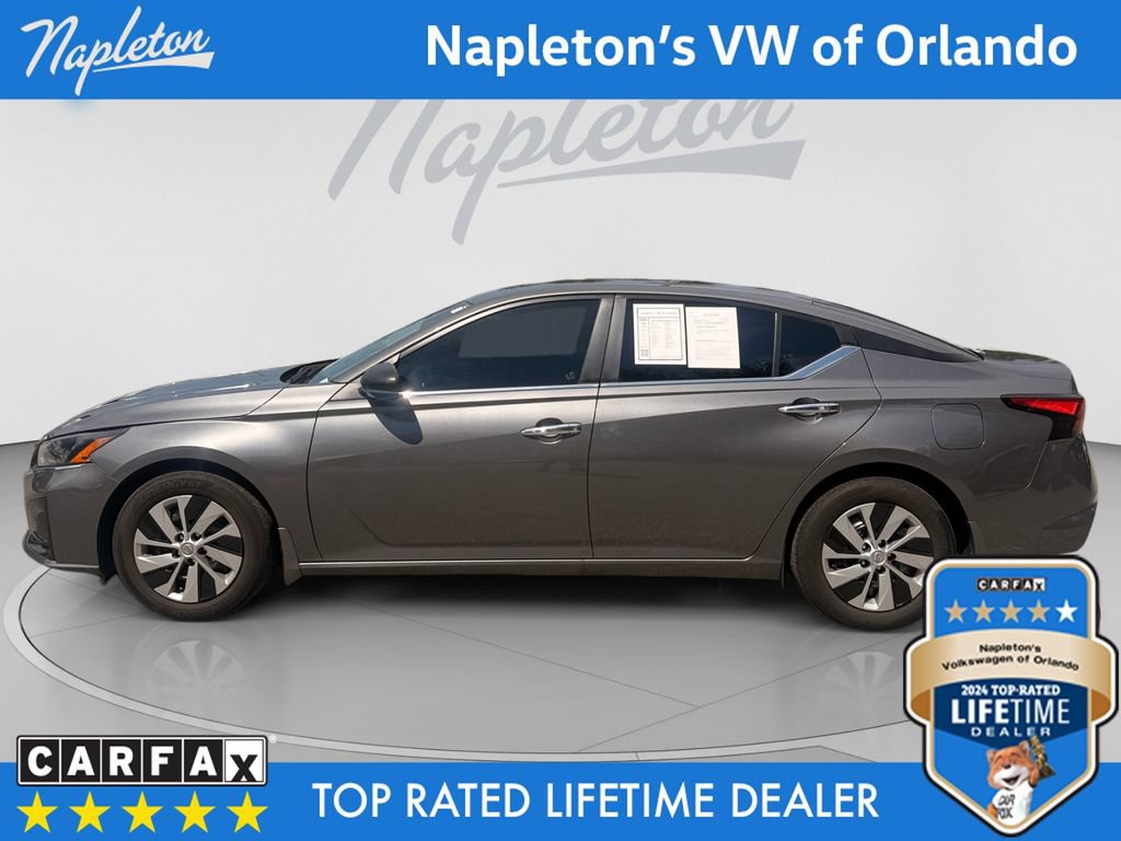 Used 2024 Nissan Altima 2.5 S FWD image 2