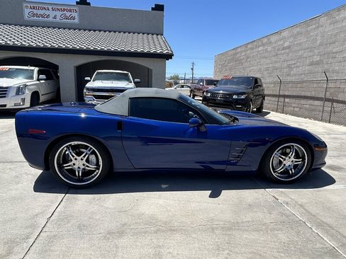 Used 2005 Chevrolet Corvette Convertible w/ Preferred Equipment Group RWD image 36
