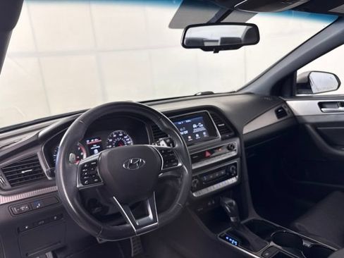 Used 2018 Hyundai Sonata Sport w/ Cargo Package FWD image 17