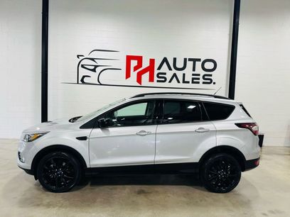 Used 2018 Ford Escape SE w/ SE Sport Appearance Package