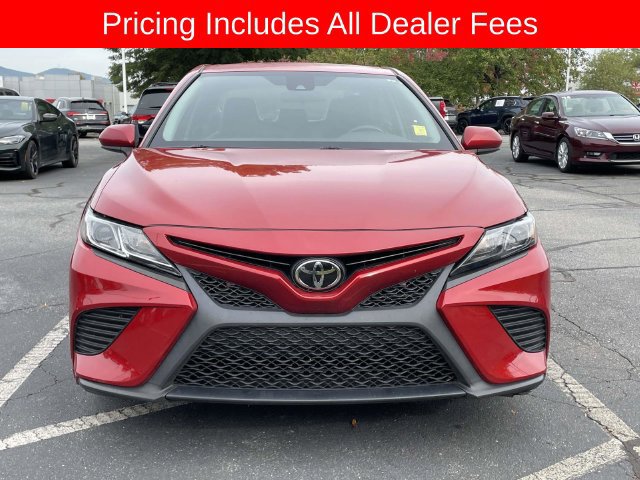 Used 2020 Toyota Camry SE FWD image 8