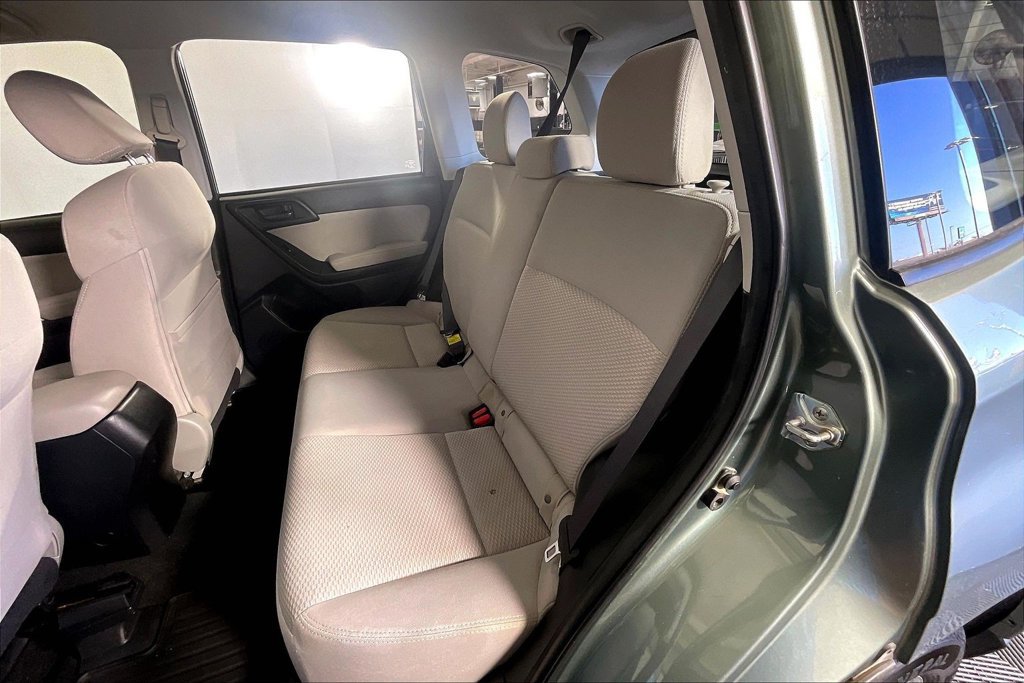 Used 2014 Subaru Forester 2.5i w/ Popular Package #1 AWD/4WD image 32
